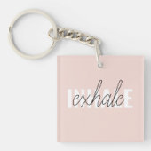 Porte-clés Citation moderne Pastel Pink Inhale Exhale (Devant)