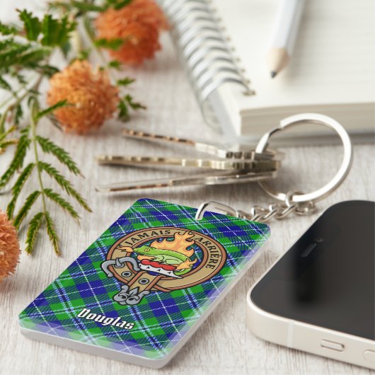 Porte-clés Clan Douglas Crest sur Tartan (Devant droit)