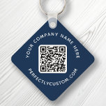 Porte-clés Code QR et texte personnalisé double face bleu fon<br><div class="desc">Porte - clé recto verso avec votre code QR et texte personnalisé sur un arrière - plan bleu foncé ou couleur personnalisée. Modifiez les polices et les couleurs de police,  déplacez et redimensionnez les éléments à l'aide de l'outil de conception.</div>