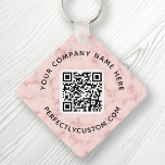 Porte-clés Code QR et texte personnalisé marbre rose double f<br><div class="desc">Porte - clé double face avec votre code QR et texte personnalisé sur un arrière - plan en marbre rose clair. Modifiez les polices et les couleurs de police,  déplacez et redimensionnez les éléments à l'aide de l'outil de conception.</div>