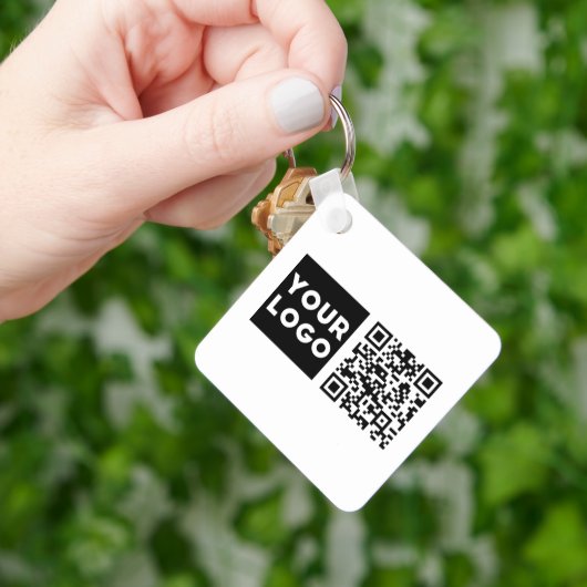Porte-clés Code QR modifiable & Votre logo ou image d'entrepr (main)