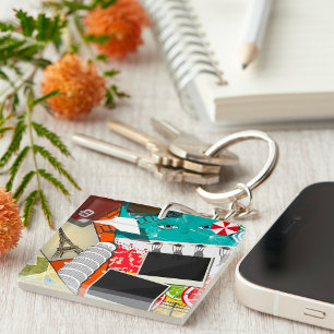 Porte-clés Collage de voyage avec des sites touristiques embl