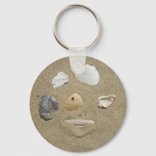 Porte-clés Coquilles de mer dans le porte - clé de sable