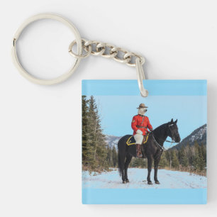 Porte-clés Corporal de la GRC ours polaire à cheval