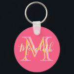 Porte-clés Couleurs élégantes Lilacs Or Personnalisé Nom du m<br><div class="desc">Ce design élégant et sophistiqué présente des lettres multicolores uniques pour le Monogramme et le Prénom. Les couleurs sont douces et douces comme une fleur. Pour toute question de conception ou demande spéciale,  envoyez un courriel à charmdesignstudio@rcn.com et nous serons heureux de vous aider.</div>