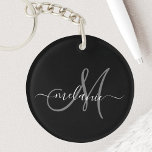 Porte-clés Créez Votre Propre Monogramme Personnalisé Et Un S<br><div class="desc">Créez votre propre porte - clé personnalisé avec votre nom manuscrit personnalisé et votre monogramme. Pour modifier ce modèle de conception, modifiez les champs de texte comme indiqué ci-dessus. Vous pouvez facilement ajouter du texte ou des images, customiser des polices et des couleurs. Offrez-vous un cadeau parfait pour votre famille,...</div>