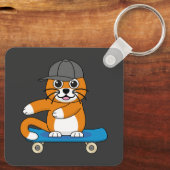Porte-clés Cute Orange Chat sur Skateboard Cartoon (Verso)