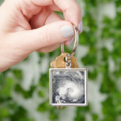 Porte-clés Cyclone tropical Gael (main)