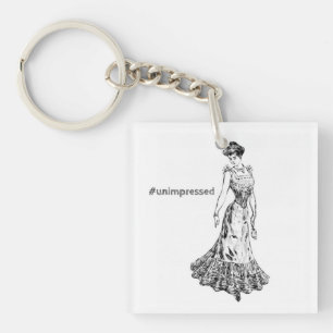 Porte-clés de dame vintage impassible