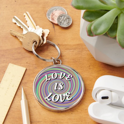 Porte-clés de la fierté Love Is Love (Bureau)