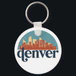 Porte-clés Denver Colorado City Skyline Vintage Cityscape<br><div class="desc">Design urbain vintage et rétro avec une belle skyline, attraction touristique et art urbain. gratte-ciel Cool et silhouette de construction merchandises pour touristes et voyageurs. Parfait comme souvenir à rapporter lors d'un voyage dans le monde. Enregistrez la mémoire de votre voyage et de vos vacances en famille et entre amis....</div>