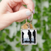Porte-clés Des marins balaient la baie du hangar (main)