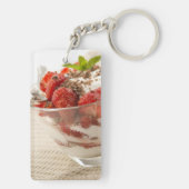 Porte-clés Dessert de fraise avec du yaourt frais (Dos)