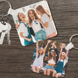 Porte-clés Deux amis à double face photo<br><div class="desc">Créez un souvenir personnalisé avec ce porte - clé photo recto-verso personnalisé, parfait pour les meilleurs amis ou un groupe d'amis ! Deux photos différentes, l'une sur le devant et l'autre sur le dos, vous permettront de capturer vos souvenirs préférés. Qu’il s’agisse de photos de famille, d’animaux de compagnie ou...</div>