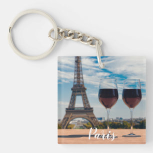 Porte-clés Deux verres de vin avec la tour Eiffel