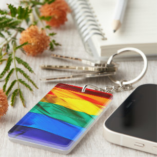 Porte-clés Drapeau de la fierté gay de SlipperyJoe's agitant 