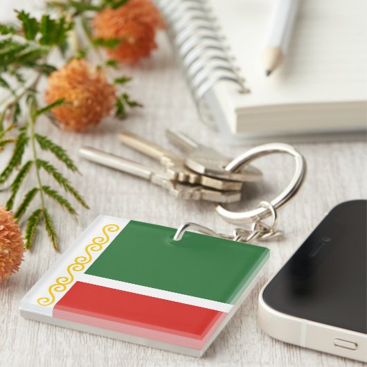 Porte-clés Drapeau tchétchène (Devant Droit)