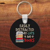 Porte-clés Easily Distracted by Cats and Books | Chat (Recto)