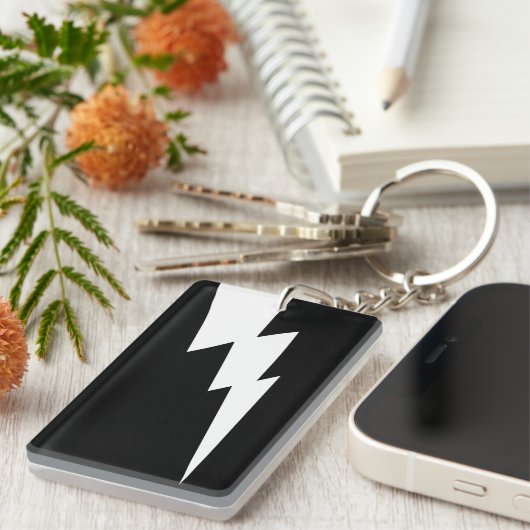 Porte-clés Éclair blanc et noir tonnerre (Devant droit)