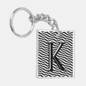 Porte-clés Élégant noir blanc Chevron Stripe Monogramme perso (Devant gauche)