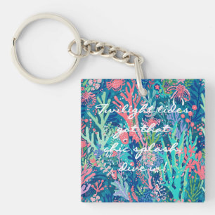 Porte-clés en acrylique au graphisme élégant