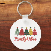 Porte-clés Family Vibes – Cozy Christmas Tree Design (Verso)