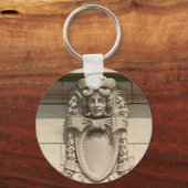 Porte-clés - Femme en pierre (Recto)