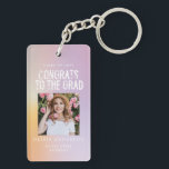 Porte-clés Fête moderne pastel arc-en-ciel rose photo graduat<br><div class="desc">Décor moderne contemporain grungy photo graduation de la fête de remise des diplômes en faveur porte - clé. Avec espace pour la photo et l'information sur le dos de la carte. Moderne rose girly,  pur[ple,  turquoise,  bleu,  vert,  orange,  jaune pastel arc-en-ciel et blanc peuvent être customisés selon votre style.</div>