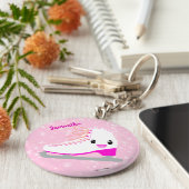 Porte-clés Figure Kawaii de patinage sur glace rose personnal (Côté)