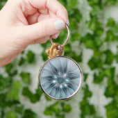 Porte-clés Fleur joyeuse abstraite fleur bleue grise fractale (Main)