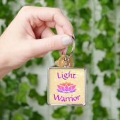 Porte-clés Fleur Lotus Light Warrior (main)