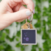 Porte-clés Fleurs violettes (main)