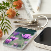Porte-clés Fleurs violettes délicates (Devant droit)