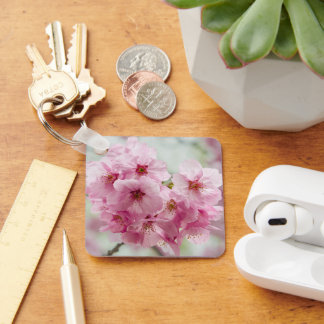 Porte-clés Floraison de cerisier rose au printemps