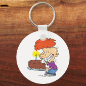 Porte-clés Garçon de dessin animé drôle avec gâteau d'anniver