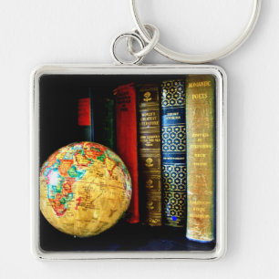 Porte-clés Globe et livres vintages
