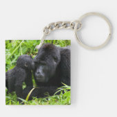 Porte-clés Gorille des montagnes bébé embrasse un gorille dos (Dos)