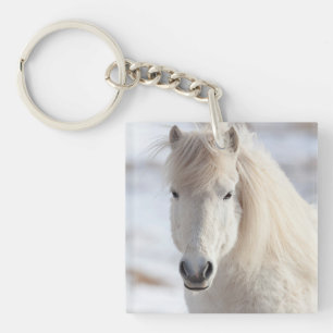 Porte-clés Gros plan d'un cheval islandais blanc