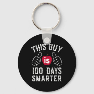 Porte-clés Guy Est 100 Jours Smarter School