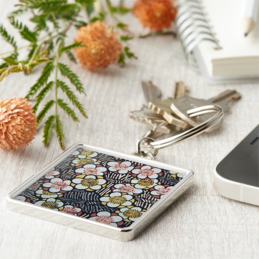 PORTE-CLÉS HAIKU/ FLEURS DE PRINTEMPS JAUNE ROSE BLANC NOIR (Côté)