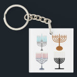 Porte-clés Hanoukka judaïsme religion juive<br><div class="desc">Hanoukka est une fête juive organisée chaque année,  qui célèbre la victoire de la lumière sur les ténèbres et la lutte des juifs contre leurs oppresseurs. Habituellement,  la fête dure environ huit jours.</div>