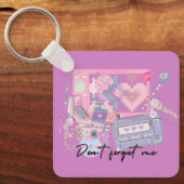 Porte-clés Heartbeats of the 2000s – Pink Nostalgia Keychain (Recto)