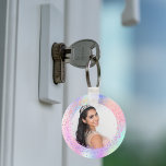 Porte-clés Holographe photo rose violet fille<br><div class="desc">Un arrière - plan holographique branché aux couleurs pastel unicorne et arc-en-ciel rose,  violet,  or rose,  vert menthe. Personnalisez et ajoutez votre photo.</div>