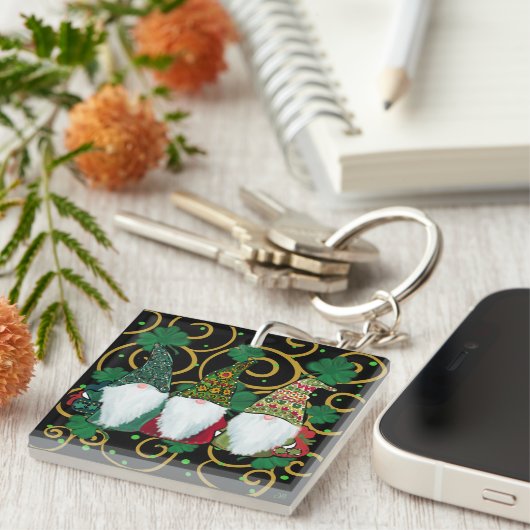 Porte-clés Joyeuse St. Patrick GNOMES     (Devant Droit)