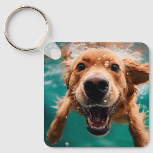 Porte-clés Joyeux Golden Retriever nager sous l'eau