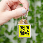 Porte-clés ‹ Joyeux visage souriant Emoji — Code QR (main)