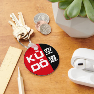 Porte-clés Kudo – Emblème minimal d'arts martiaux japonais