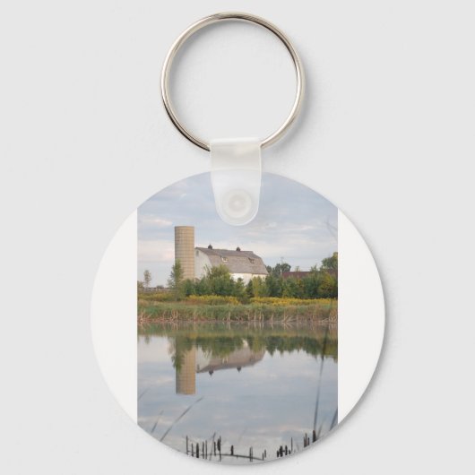 Porte-clés La grange reflétée dans l'eau (Recto)