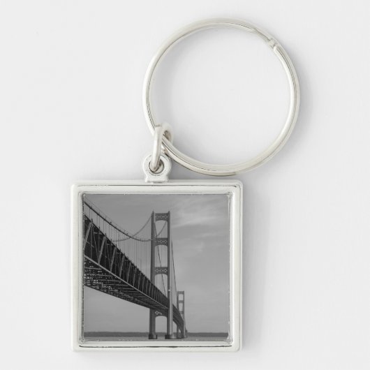 Porte-clés Le long des niveaux de gris du pont Mackinac (Devant)