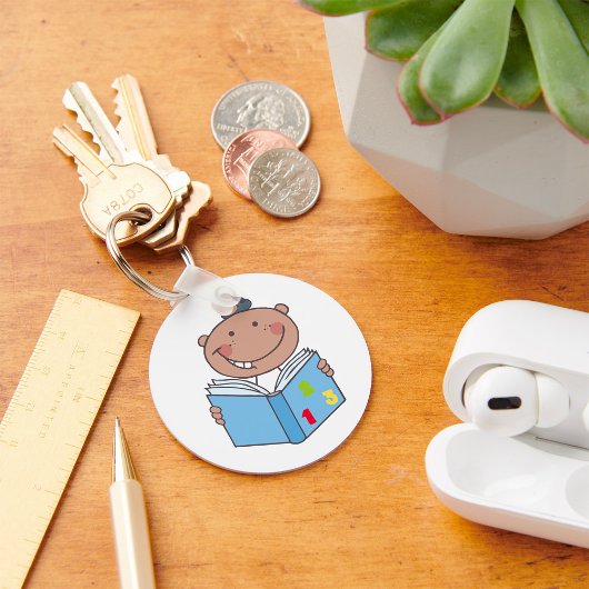 Porte-clés Lecture D'Un Livre De Maths Par Un Enfant